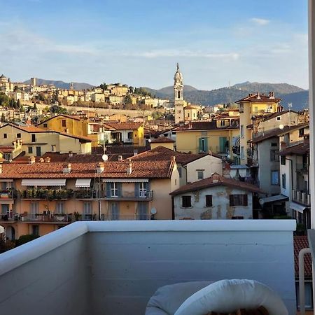 "La Me Ca" Intero Appartamento In Centro Con Vista Sui Colli Bergamo Exterior foto